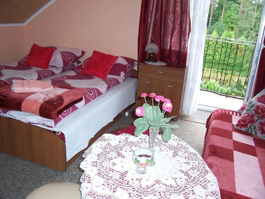 Villa Gosciniec Nad Stawem Szczytno  Habitación foto